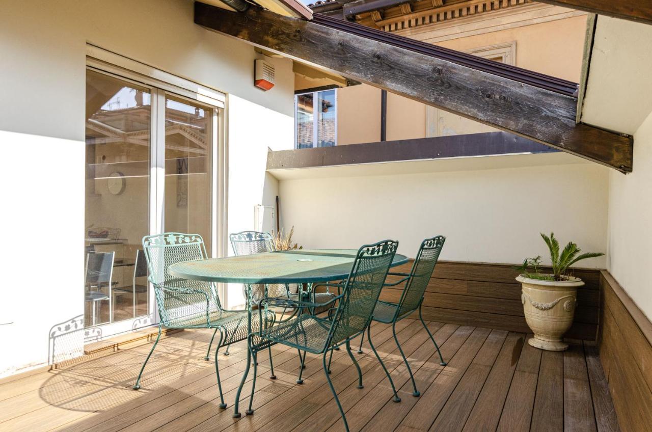 Rizzoli Terrace Apartment Bologna Exterior foto